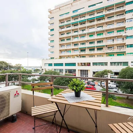 Beach, 4br, Family Lux, Ac, Wifi By Tilo דירה ג'נובה