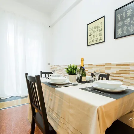 Beach, 4br, Family Lux, Ac, Wifi By Tilo דירה
